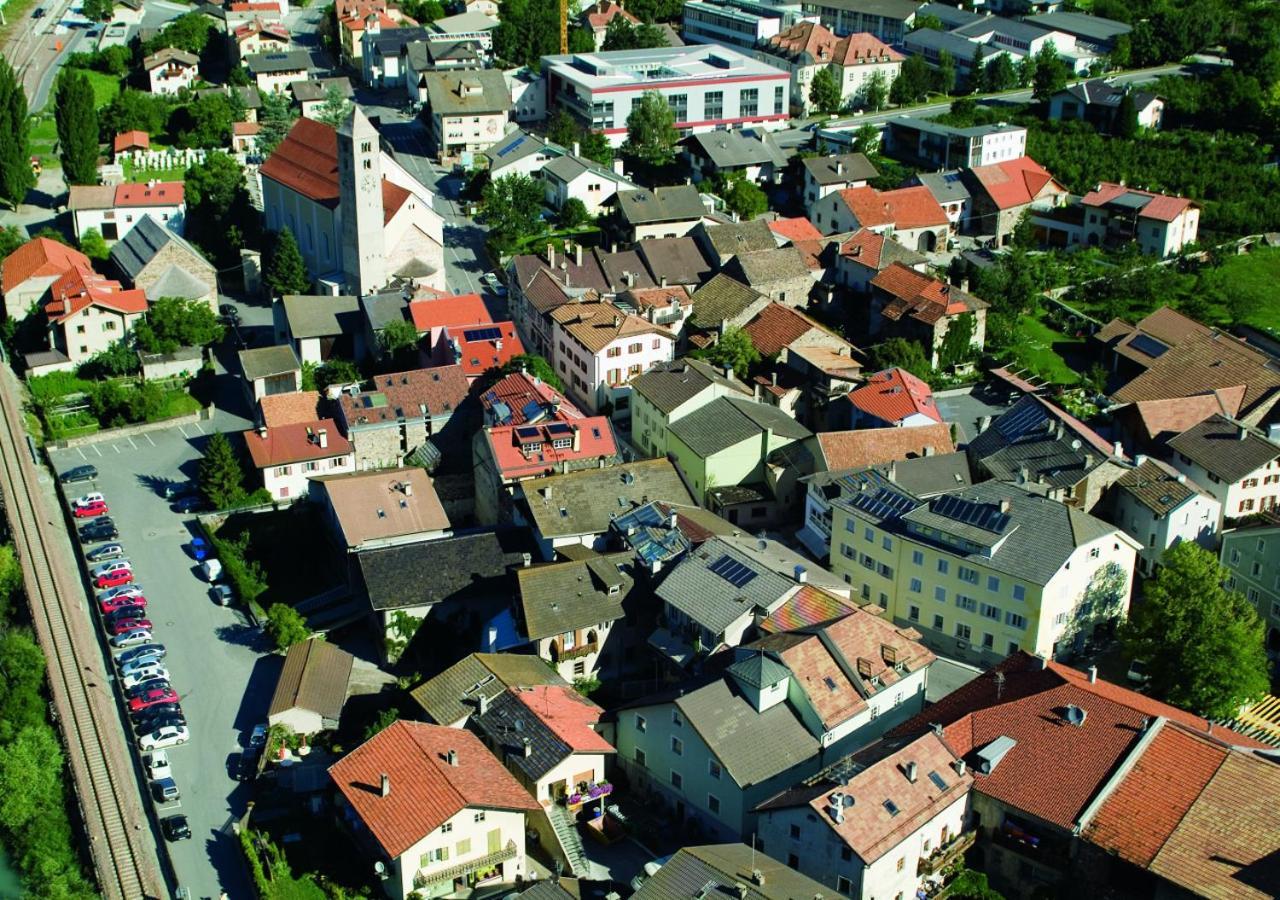 Gasthof Zur Sonne Lasa Luaran gambar