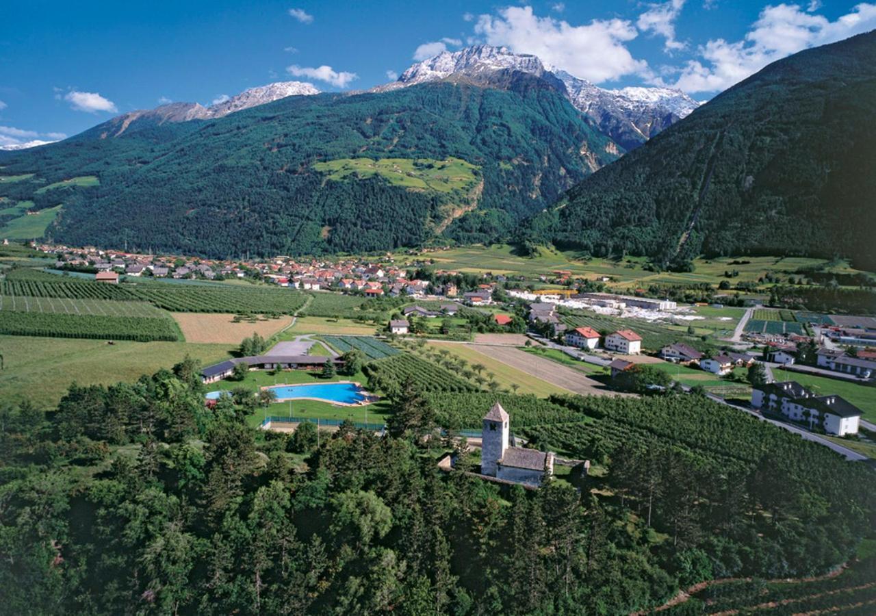 Gasthof Zur Sonne Lasa Luaran gambar