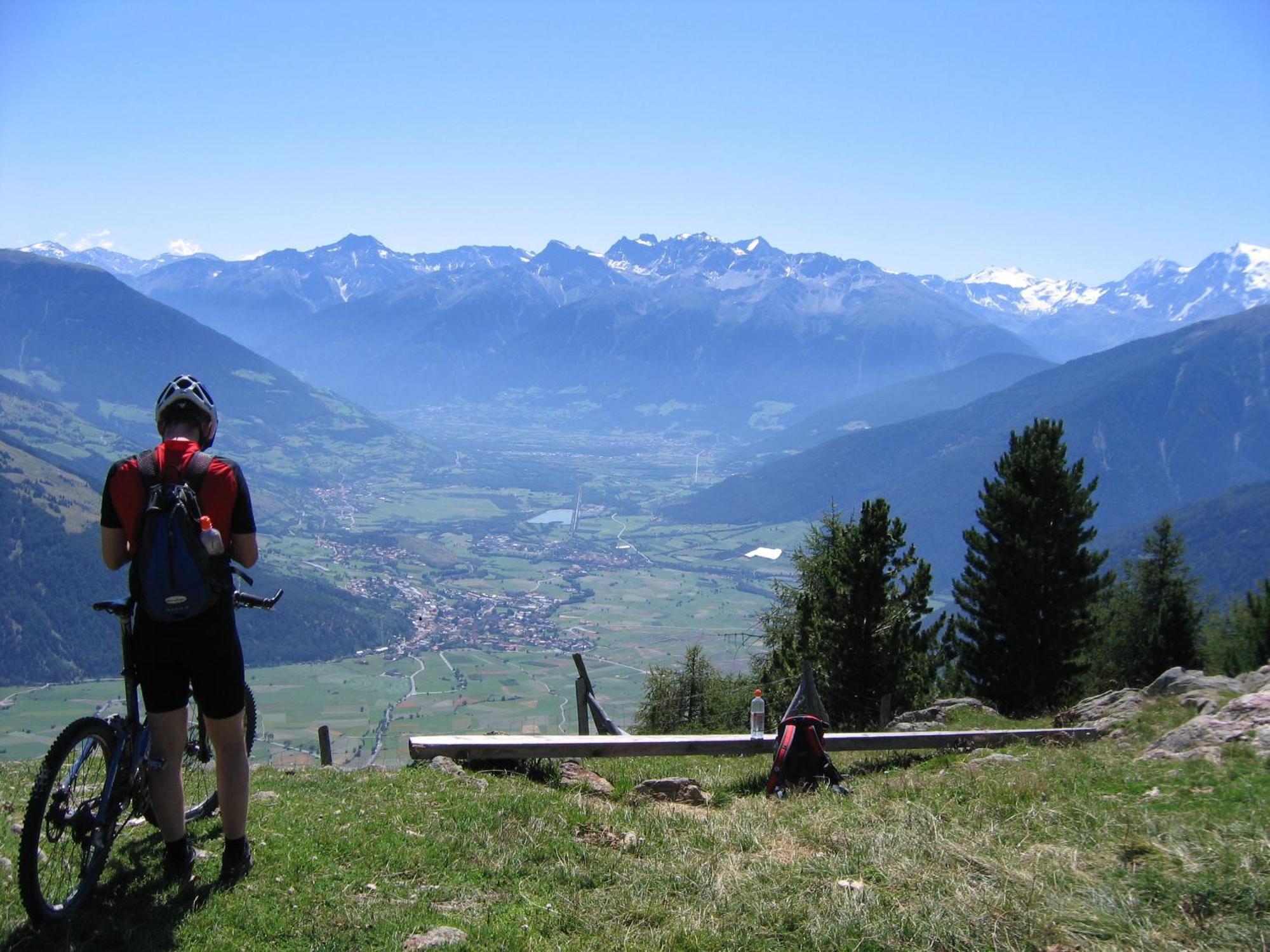 Gasthof Zur Sonne Lasa Luaran gambar